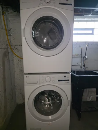$225,000 | 400 South Coolidge Street, Chicago Heights, IL 60411