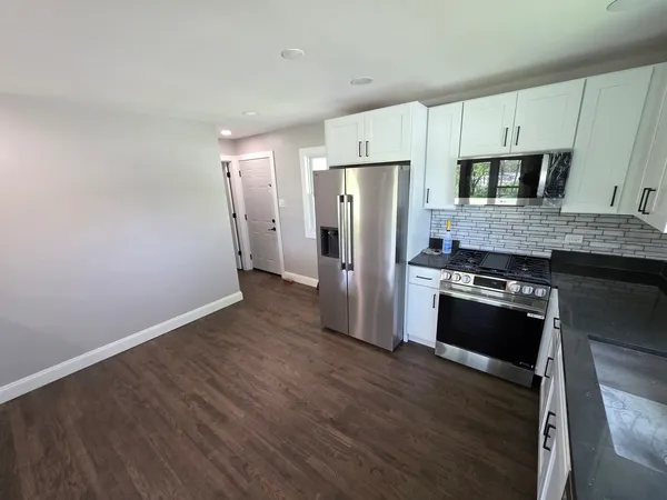 $225,000 | 400 South Coolidge Street, Chicago Heights, IL 60411