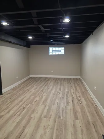 $225,000 | 400 South Coolidge Street, Chicago Heights, IL 60411