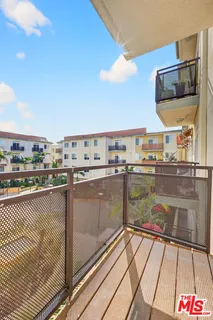 $615,000 | 13200 Pacific Promenade, Unit 351, Playa Vista, CA 90094
