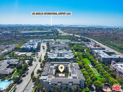 $615,000 | 13200 Pacific Promenade, Unit 351, Playa Vista, CA 90094