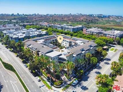 $615,000 | 13200 Pacific Promenade, Unit 351, Playa Vista, CA 90094