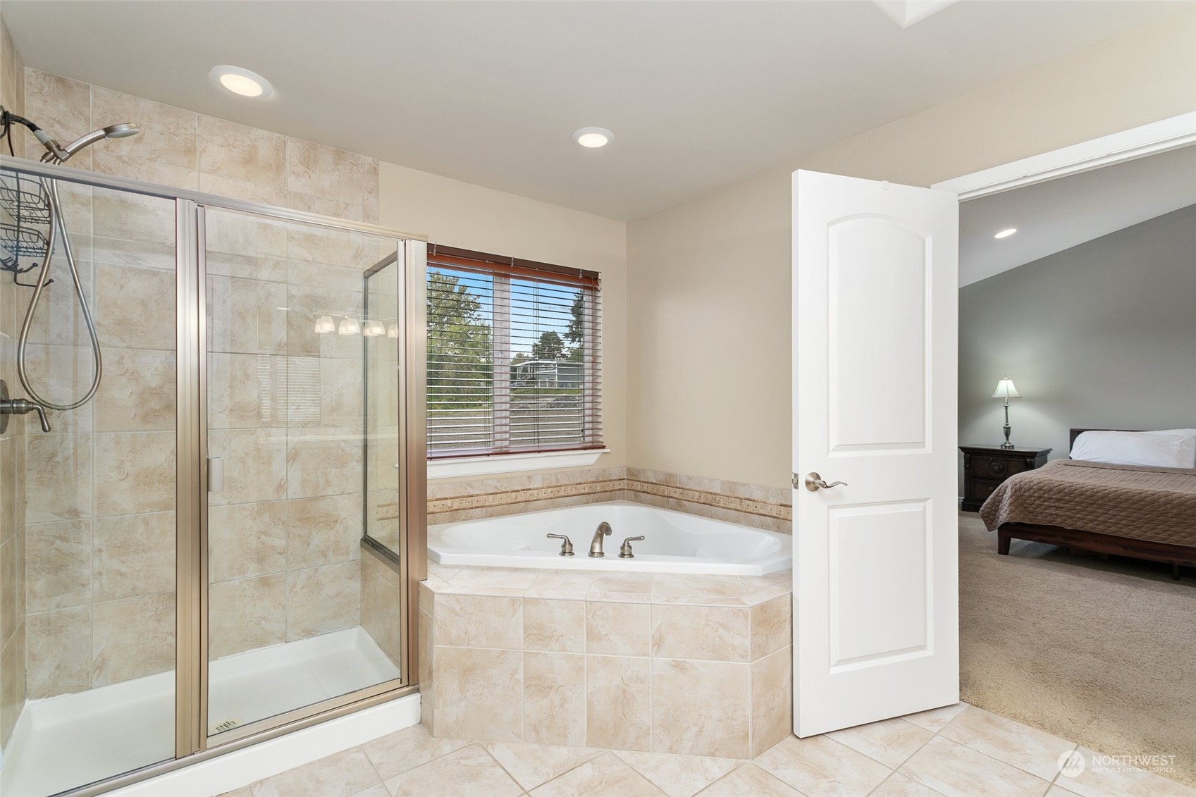 472 Nile Avenue Northeast Renton, WA 98059 - Photo 19 of 32