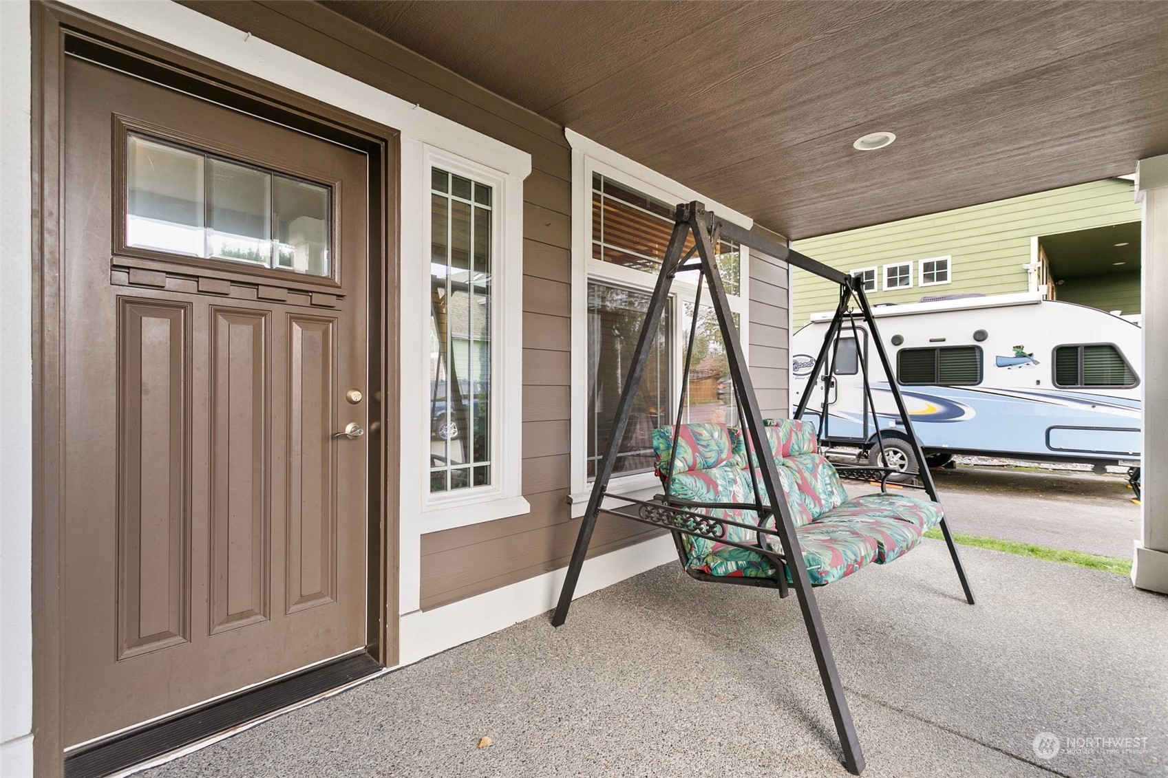 472 Nile Avenue Northeast Renton, WA 98059 - Photo 2 of 32