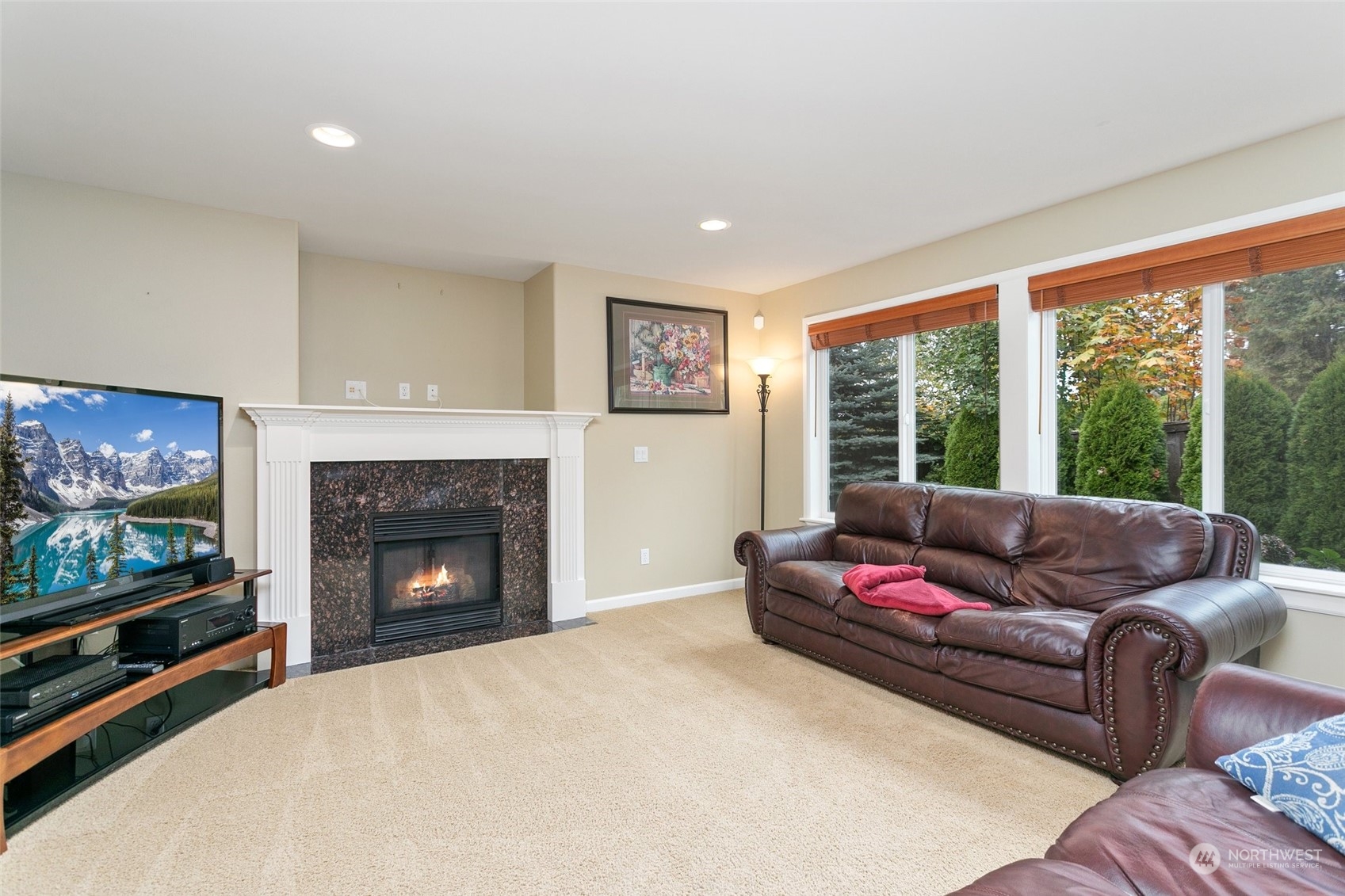 472 Nile Avenue Northeast Renton, WA 98059 - Photo 3 of 32