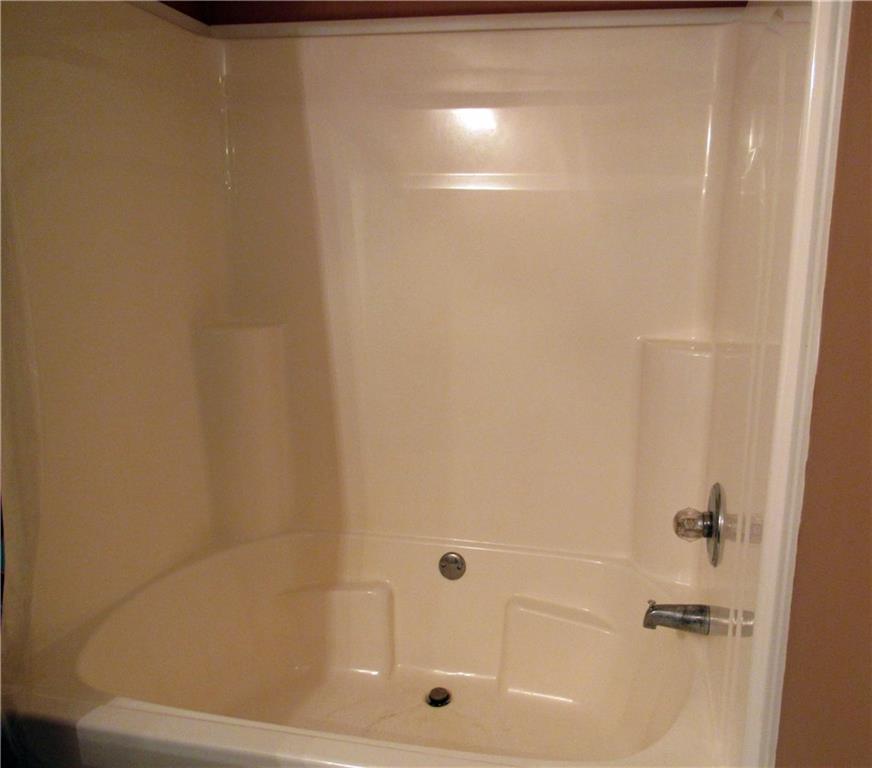 527 River Road Livermore, ME 04253 - Photo 23 of 30 Garden Bath Tub