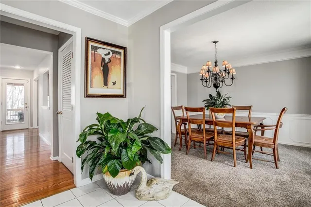 $539,900 | 46 Northeast Shoreview Drive, Lee's Summit, MO 64064