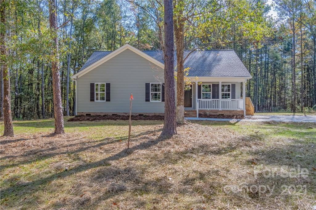 3733 Hamilton Road Edgemoor, SC 29712 - Photo 3 of 29 a house view with a backyard space