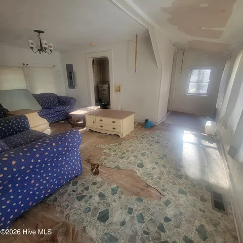 $124,900 | 2105 Highway 53, Burgaw, NC 28425