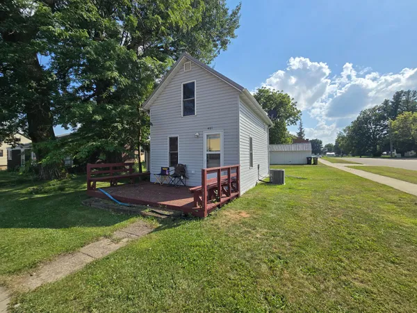 $125,000 | 401 10th Street, Brewster, MN 56119