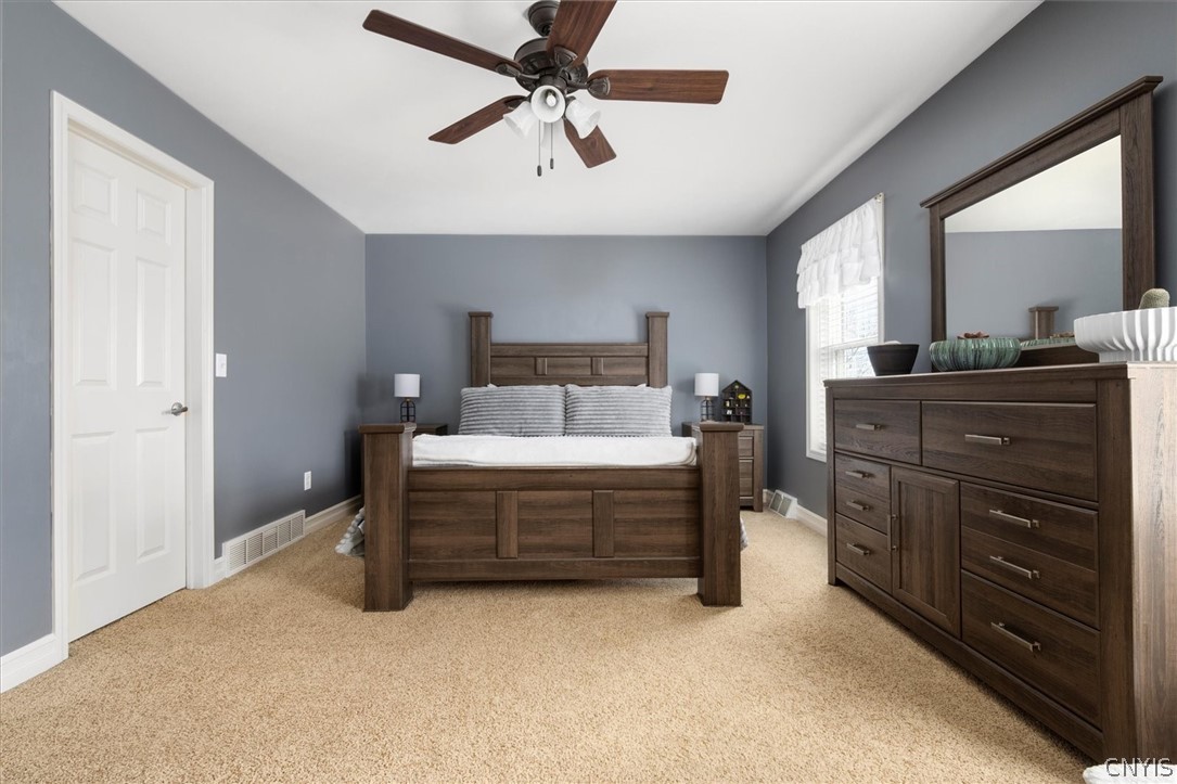 396 Genesee Street Oneida, NY 13421 - Photo 18 of 43