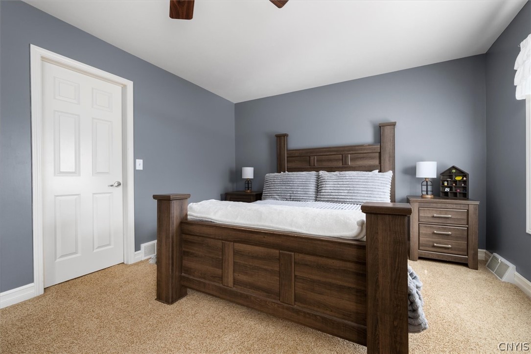 396 Genesee Street Oneida, NY 13421 - Photo 19 of 43