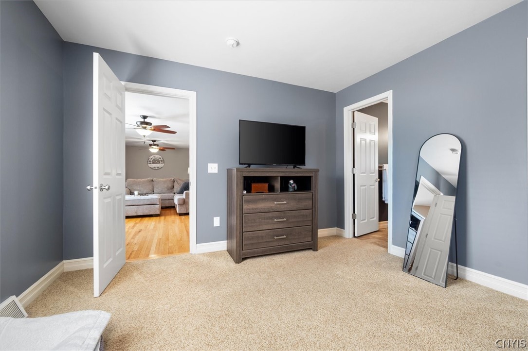 396 Genesee Street Oneida, NY 13421 - Photo 20 of 43