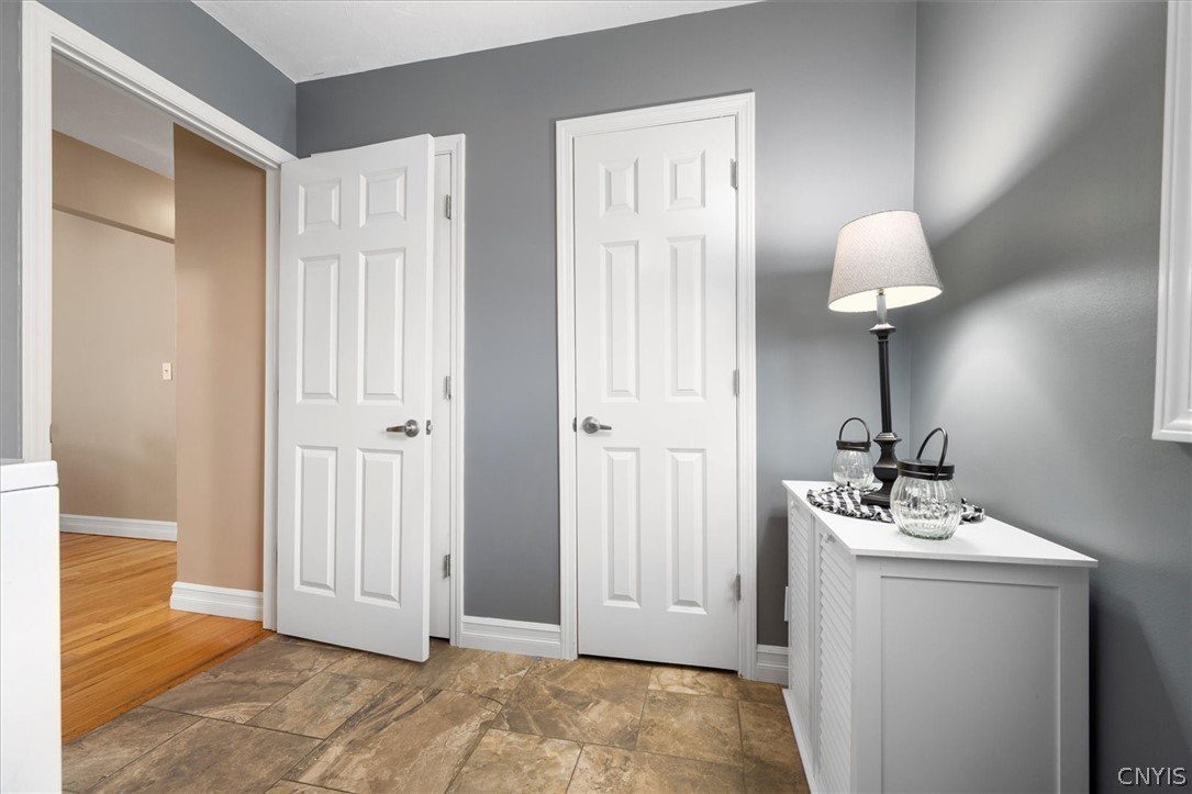 396 Genesee Street Oneida, NY 13421 - Photo 27 of 43