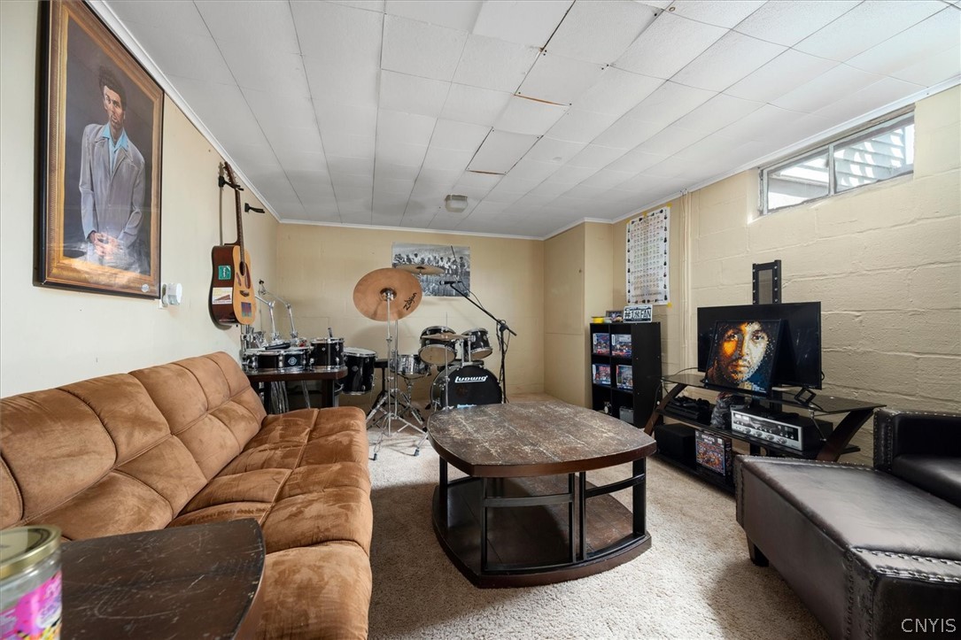 396 Genesee Street Oneida, NY 13421 - Photo 33 of 43