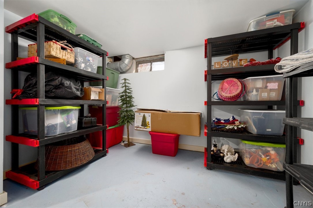 396 Genesee Street Oneida, NY 13421 - Photo 36 of 43