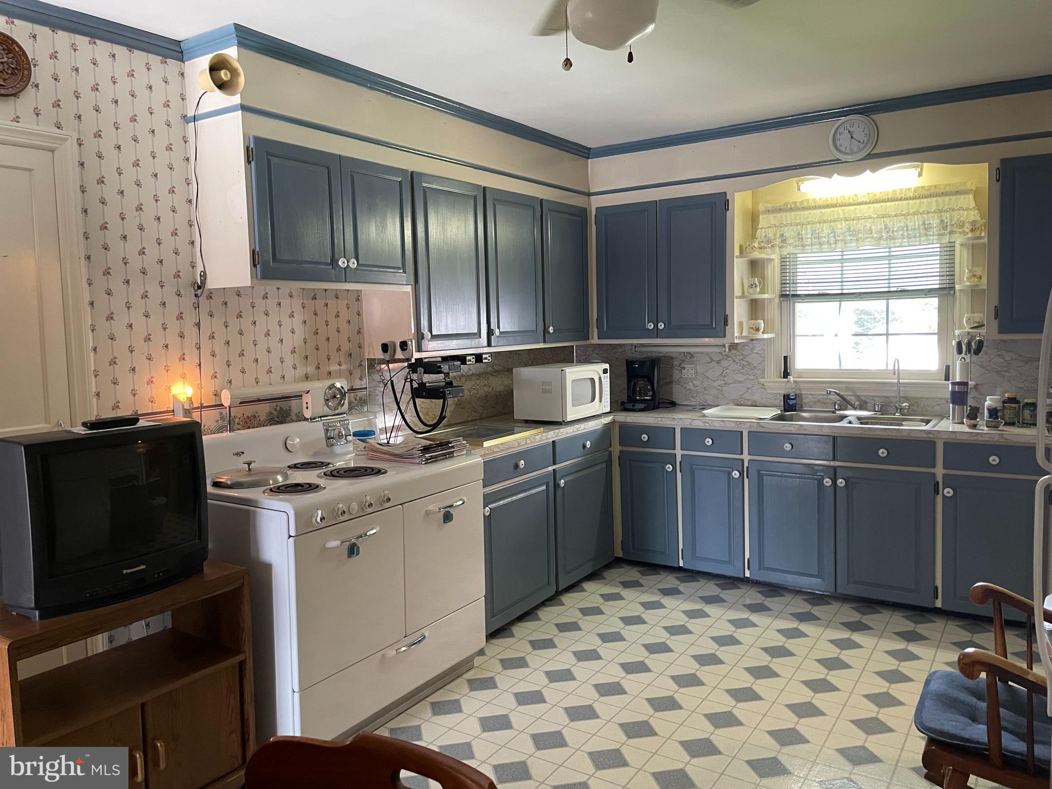 11817 Clearview Road Hagerstown, MD 21742 - Photo 11 of 25 Gallery Image 11