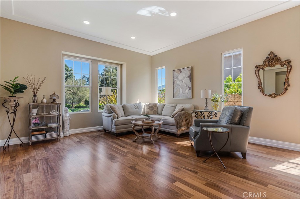 1091 Via Rafael Newbury Park, CA 91320 - Photo 2 of 38