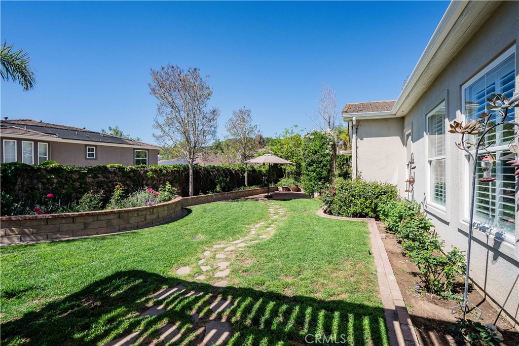 1091 Via Rafael Newbury Park, CA 91320 - Photo 28 of 38