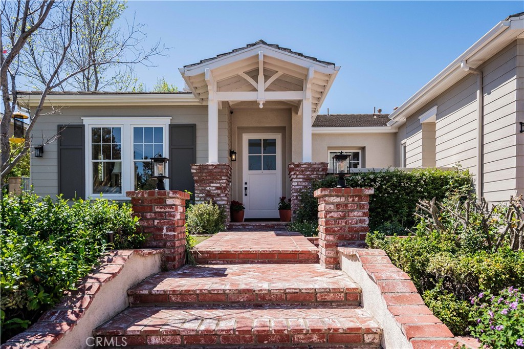 1091 Via Rafael Newbury Park, CA 91320 - Photo 33 of 38