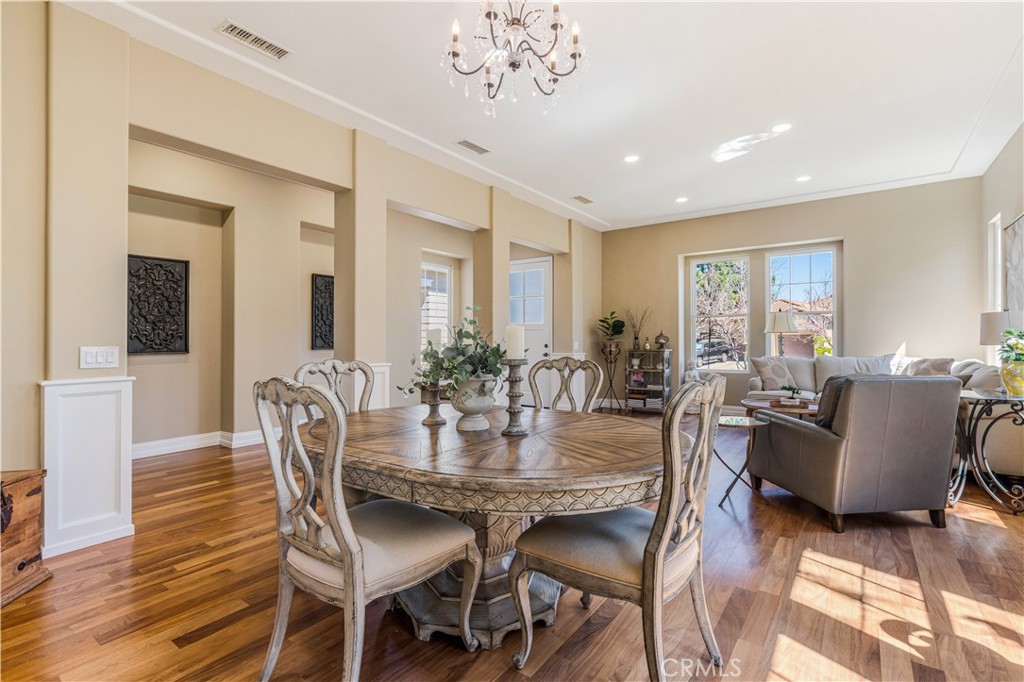 1091 Via Rafael Newbury Park, CA 91320 - Photo 4 of 38