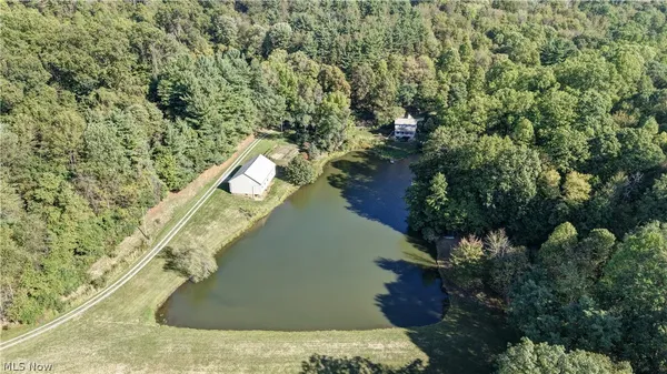 8097 Ore Hill Road Southwest, Stone Creek, OH 43840