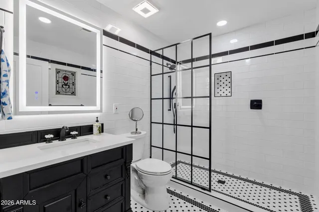 $1,999,000 | 721 East San Pedro Avenue, Gilbert, AZ 85234