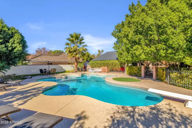 $1,999,000 | 721 East San Pedro Avenue, Gilbert, AZ 85234