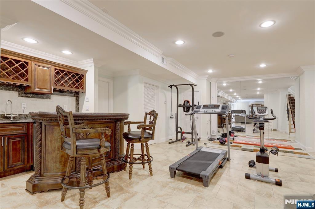 2 Euclid Road Fort Lee, NJ 07024 - Photo 40 of 49