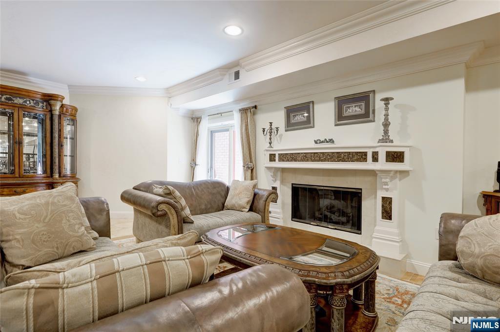 2 Euclid Road Fort Lee, NJ 07024 - Photo 41 of 49