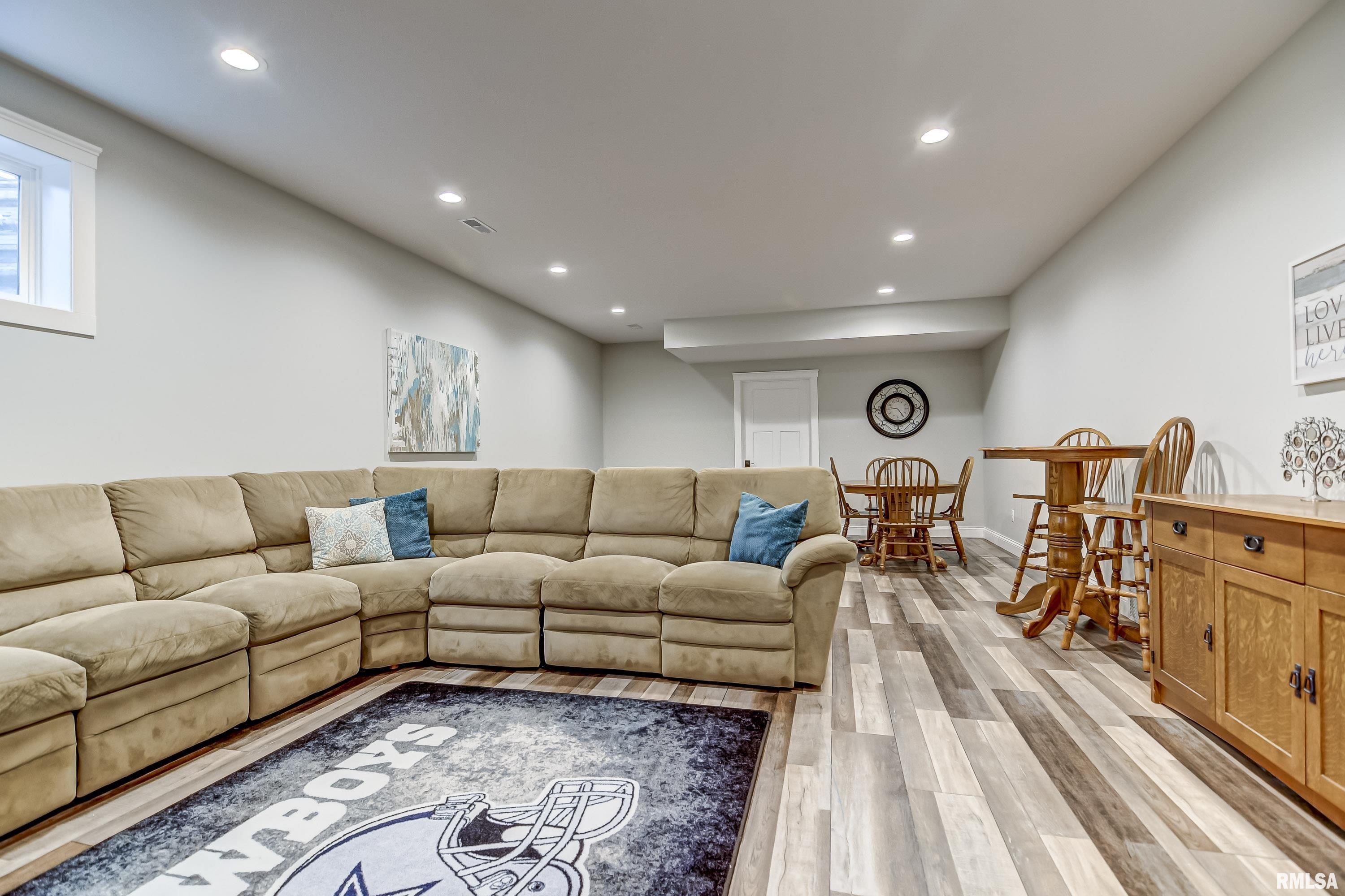 4513 Thompson Road Springfield, IL 62711 - Photo 35 of 52
