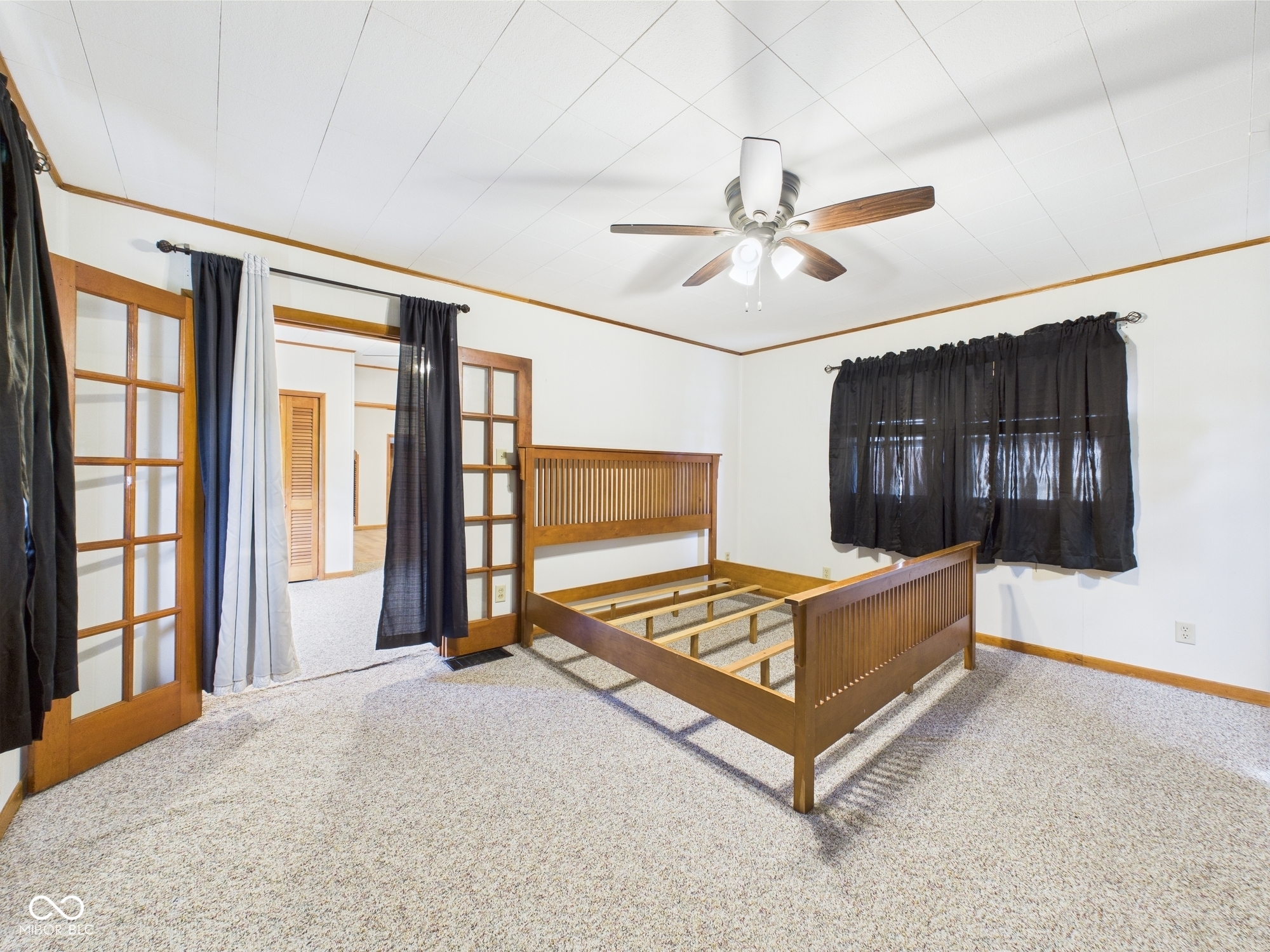 238 South Jefferson Street Pendleton, IN 46064 - Photo 12 of 31