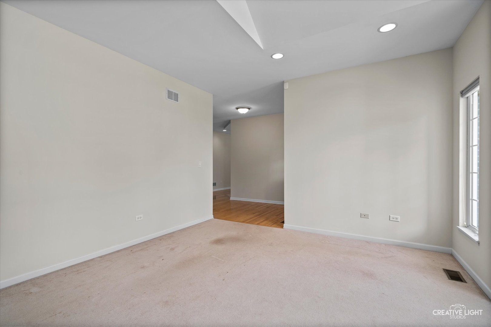 25301 Sunderlin Road Plainfield, IL 60585 - Photo 4 of 21 Gallery Image 4