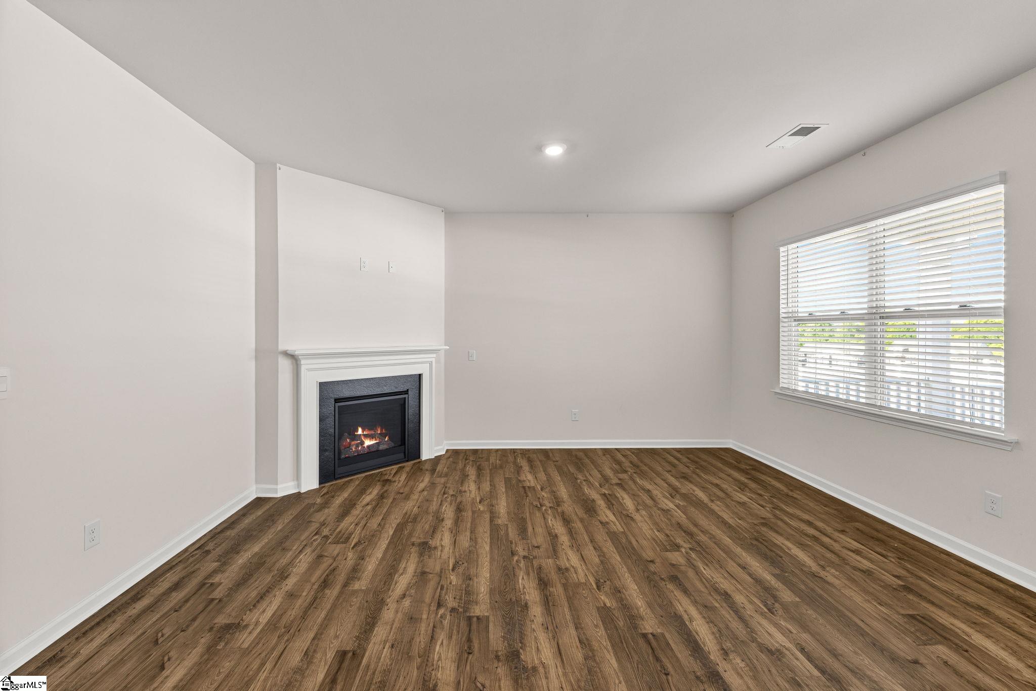 9 Dovetuck Road Greer, SC 29651 - Photo 11 of 34 Gallery Image 11