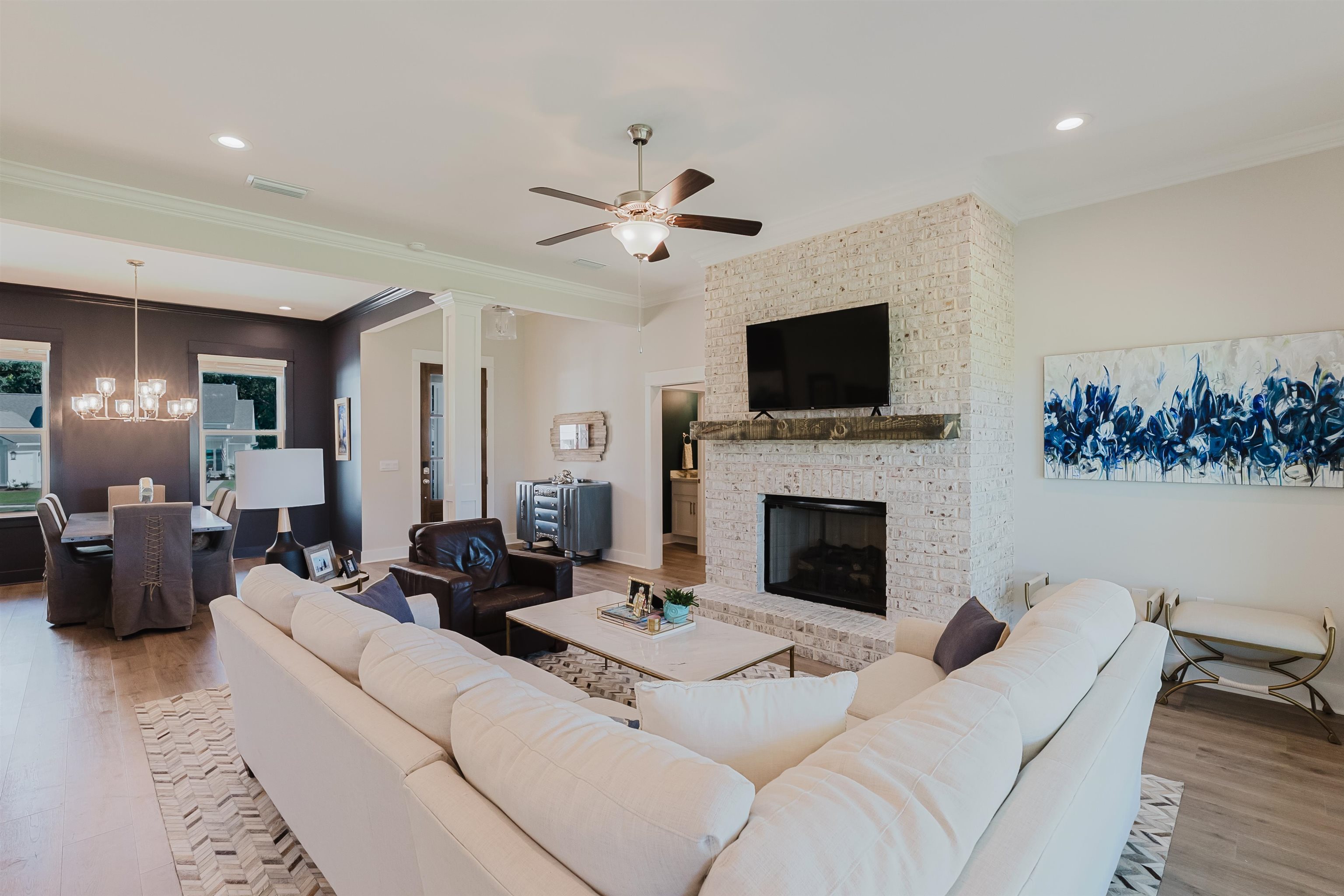 380 Garrison Boulevard Fairhope, AL 36532 - Photo 7 of 39 Living Room