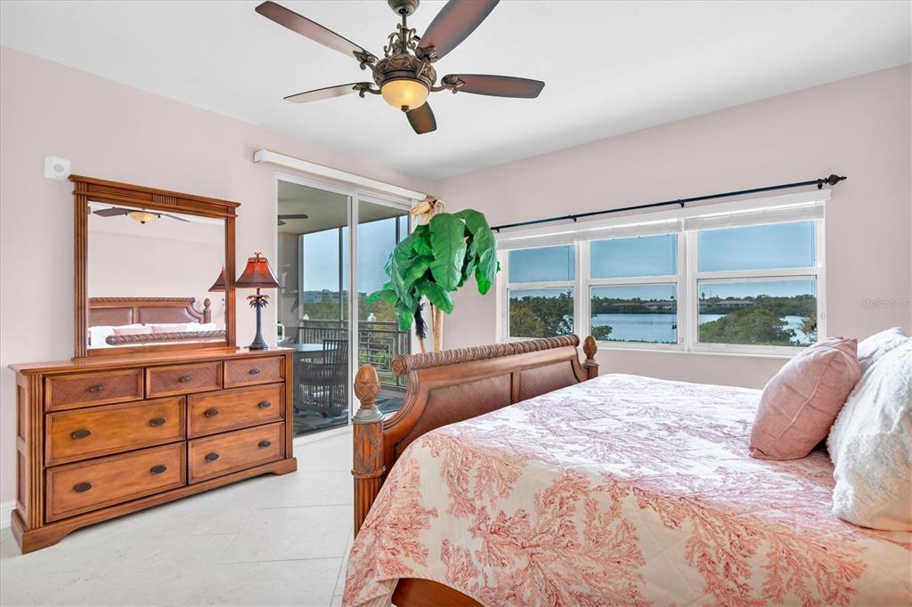 10002 Key Haven Road, Unit 201 Seminole, FL 33777 - Photo 18 of 70
