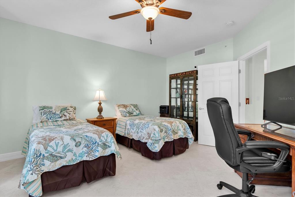 10002 Key Haven Road, Unit 201 Seminole, FL 33777 - Photo 23 of 70