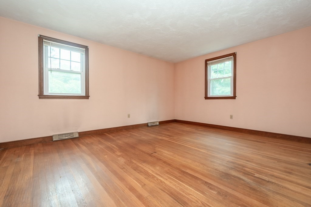 34 Agawam Road Acton, MA 01720 - Photo 15 of 32 Gallery Image 15