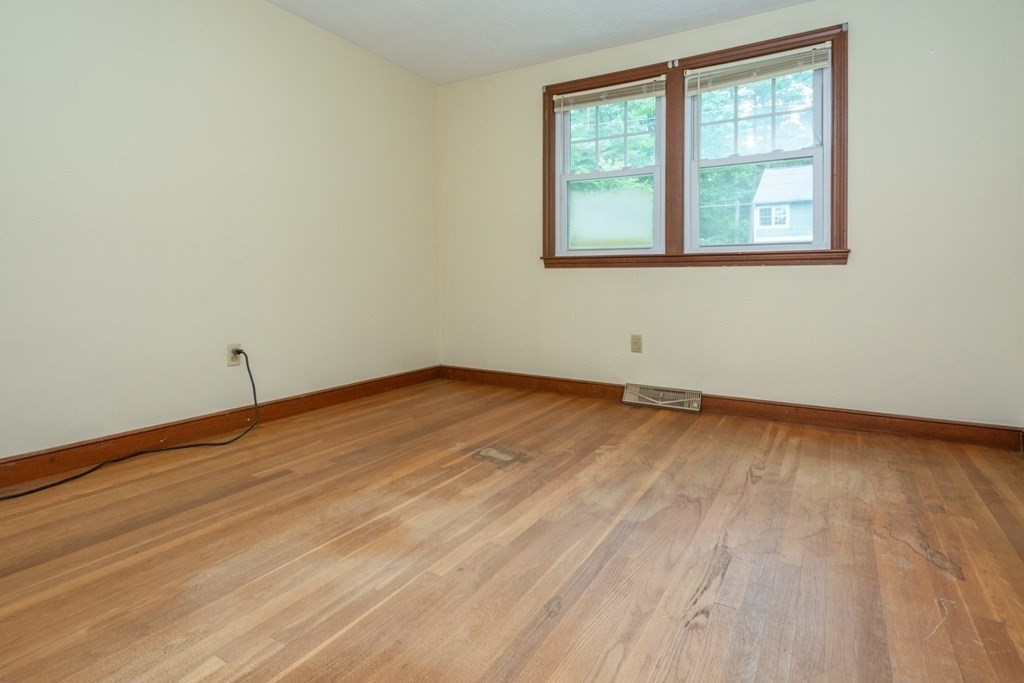 34 Agawam Road Acton, MA 01720 - Photo 20 of 32 Gallery Image 20