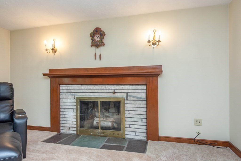 34 Agawam Road Acton, MA 01720 - Photo 9 of 32 Gallery Image 9