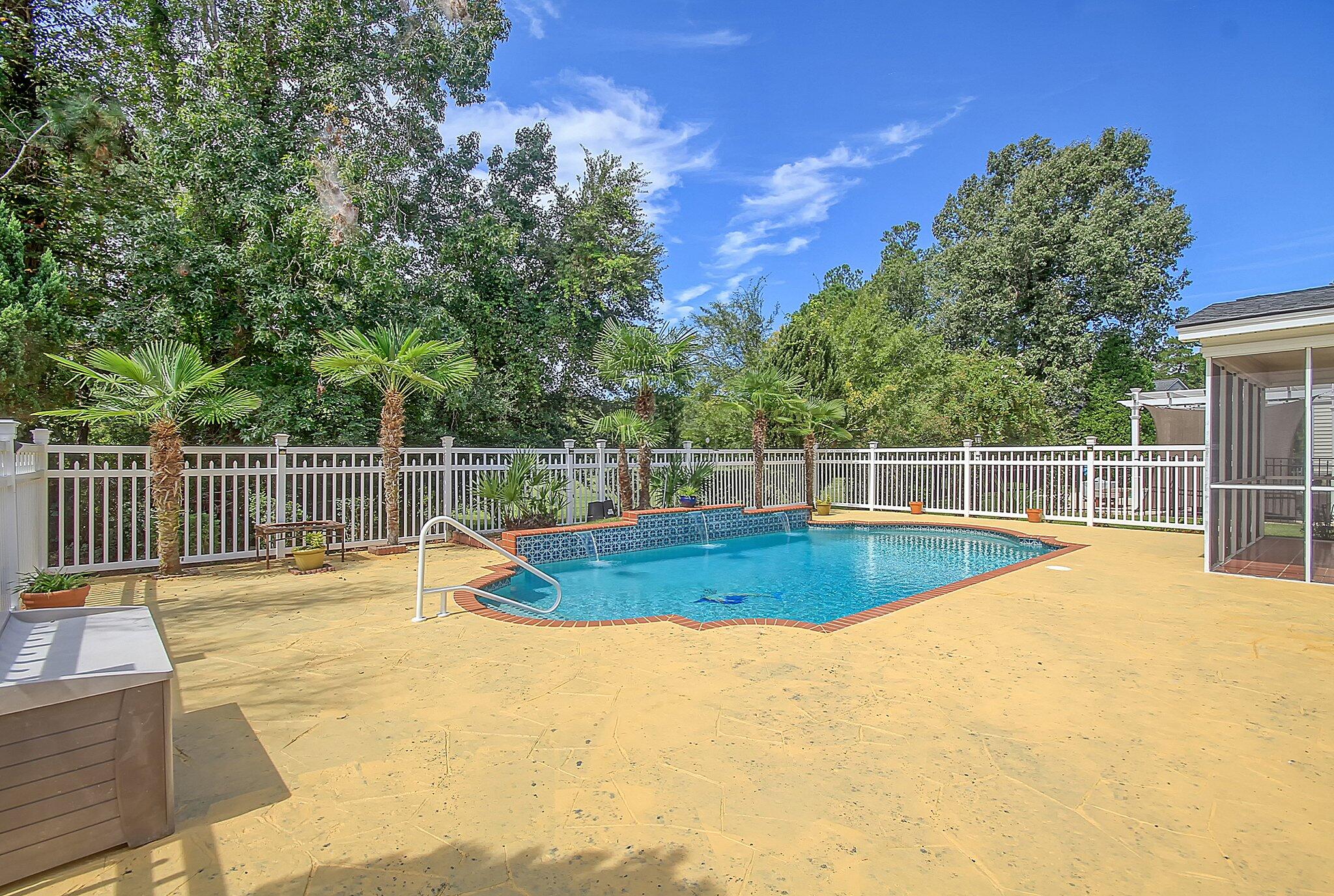 604 Pointe Of Oaks Road Summerville, SC 29485 - Photo 35 of 55 6-web-or-mls-CREM_604 Pointe of Oaks_006
