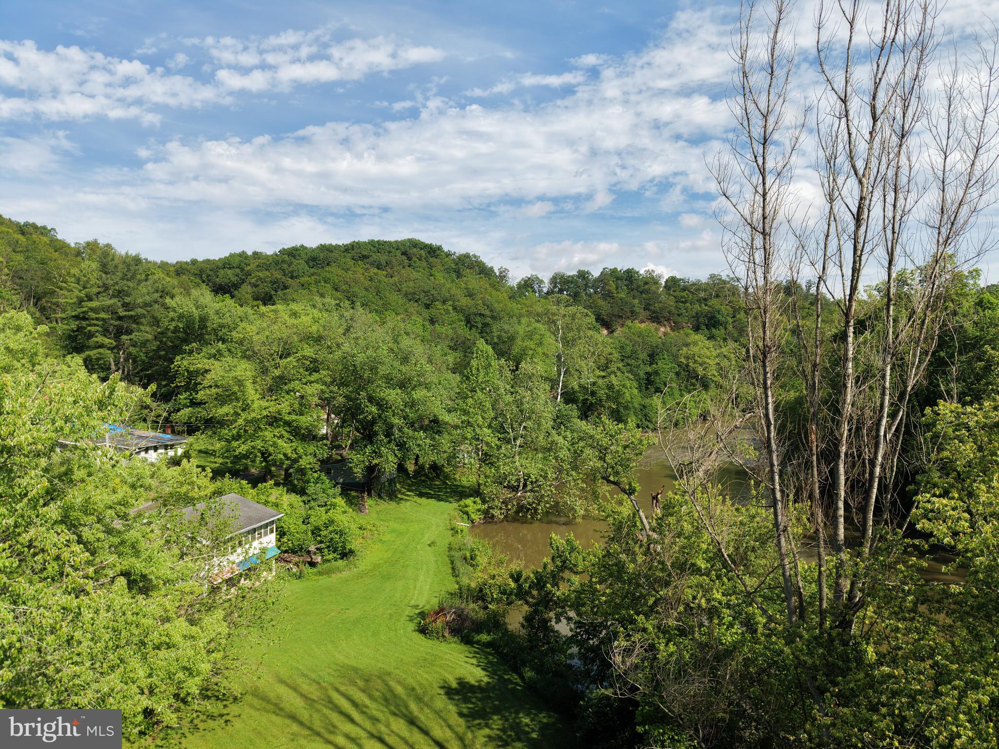 13726 Hopps Landing Road Hagerstown, MD 21740 - Photo 67 of 71 a view of a lake with top of house