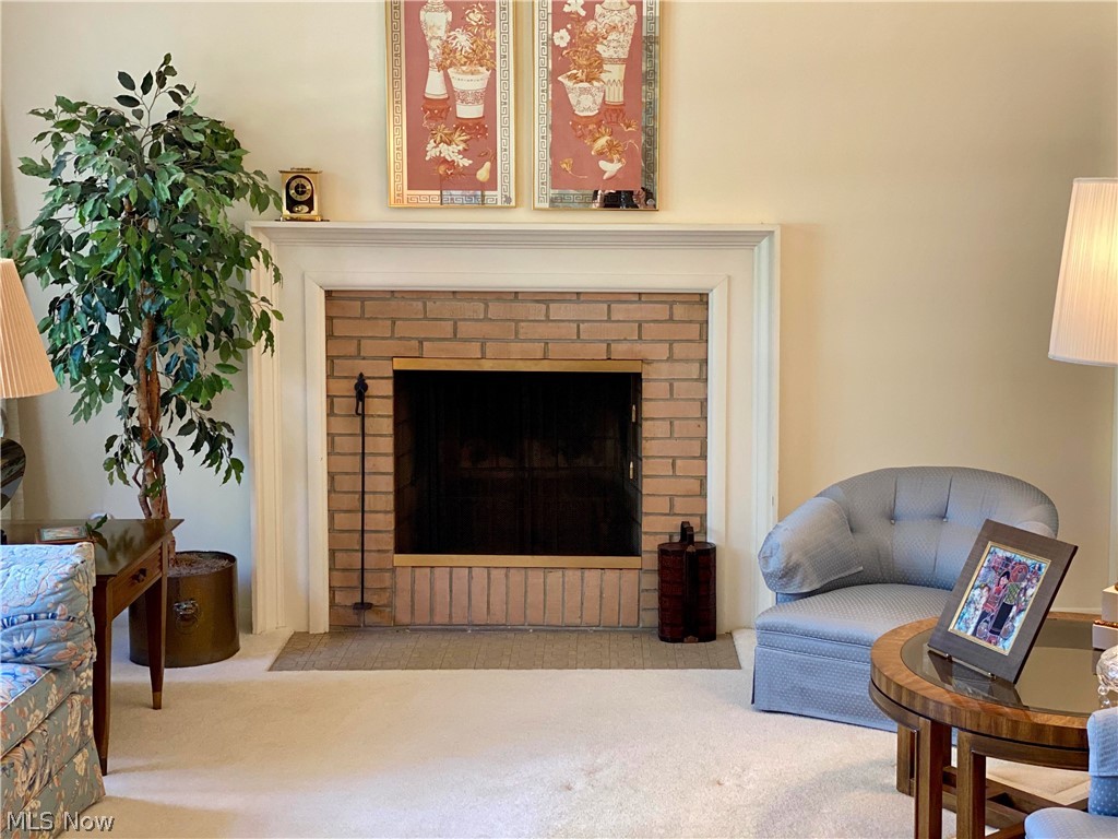 663 Garnette Road Akron, OH 44313 - Photo 3 of 22 Gallery Image 3