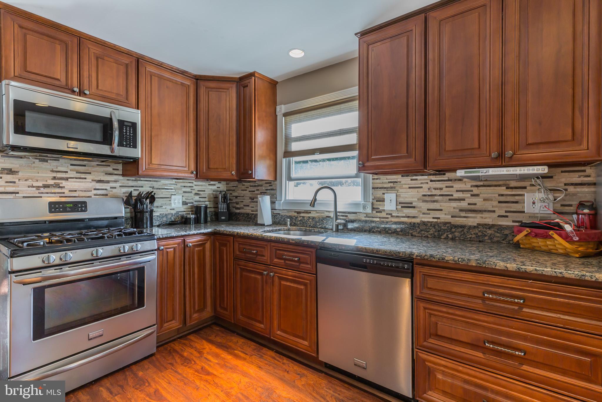 16 Boswell Road Marlton, NJ 08053 - Photo 7 of 32 Gallery Image 7