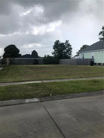 $70,000 | 108 Seal Drive, Arabi, LA 70032