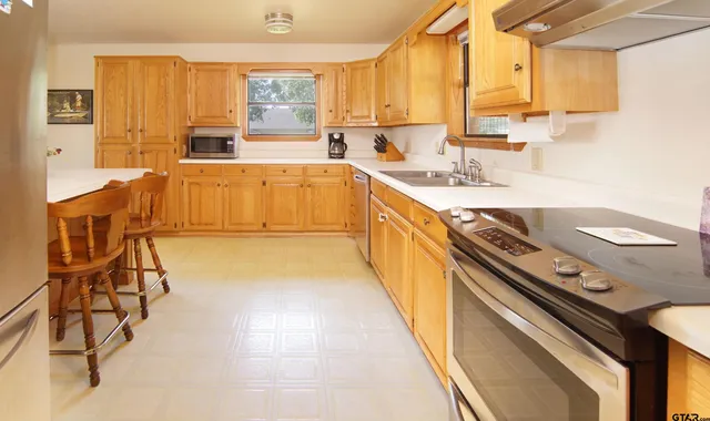 $634,000 | 154 Pr 5926 Yantis Tx 75497, Yantis, TX 75497