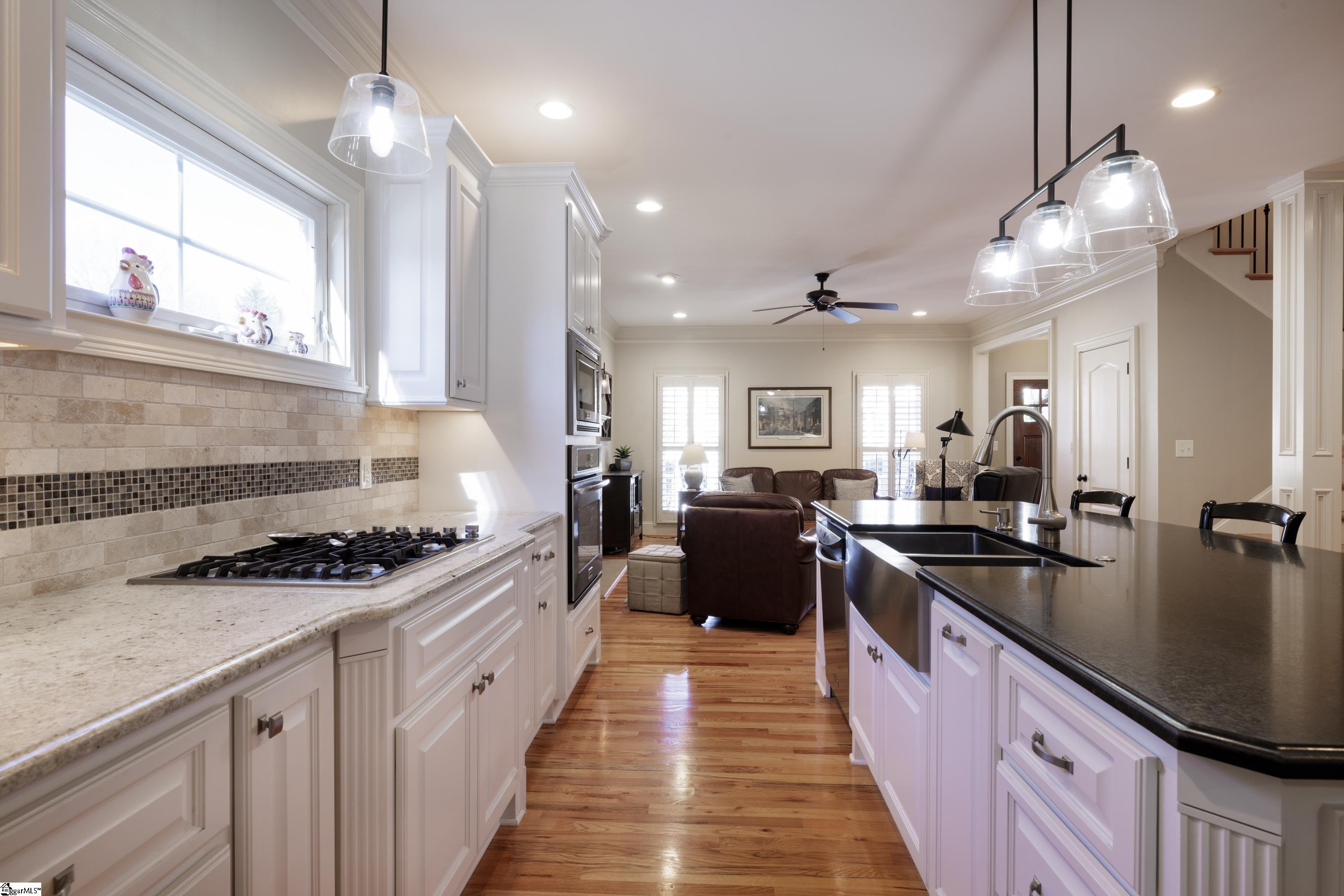 107 Bell Road Greenville, SC 29607 - Photo 18 of 49