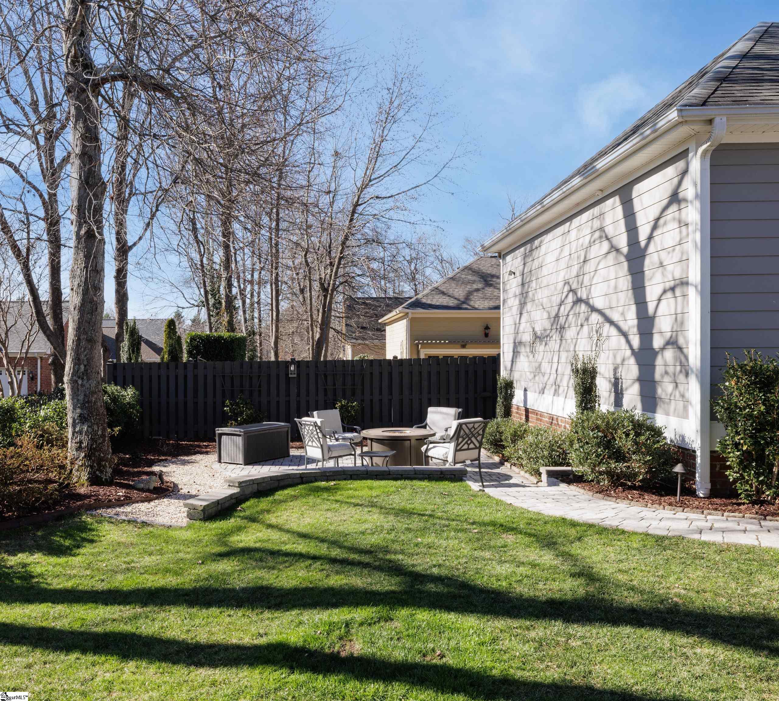 107 Bell Road Greenville, SC 29607 - Photo 4 of 49