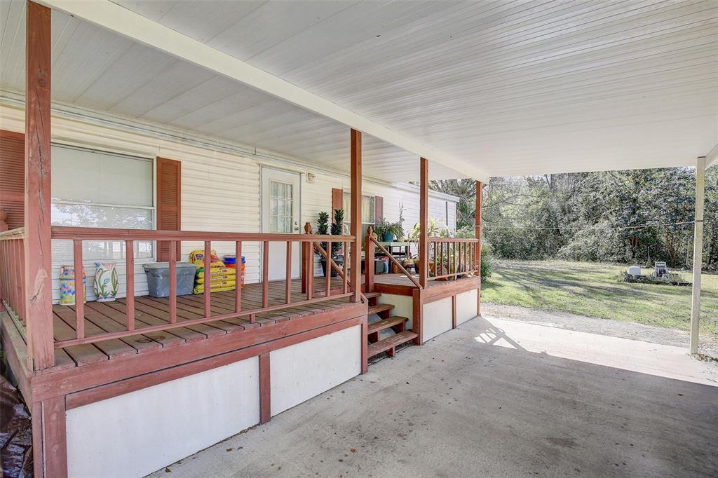 6734 Wire Road Zephyrhills, FL 33542 - Photo 6 of 13 Gallery Image 6