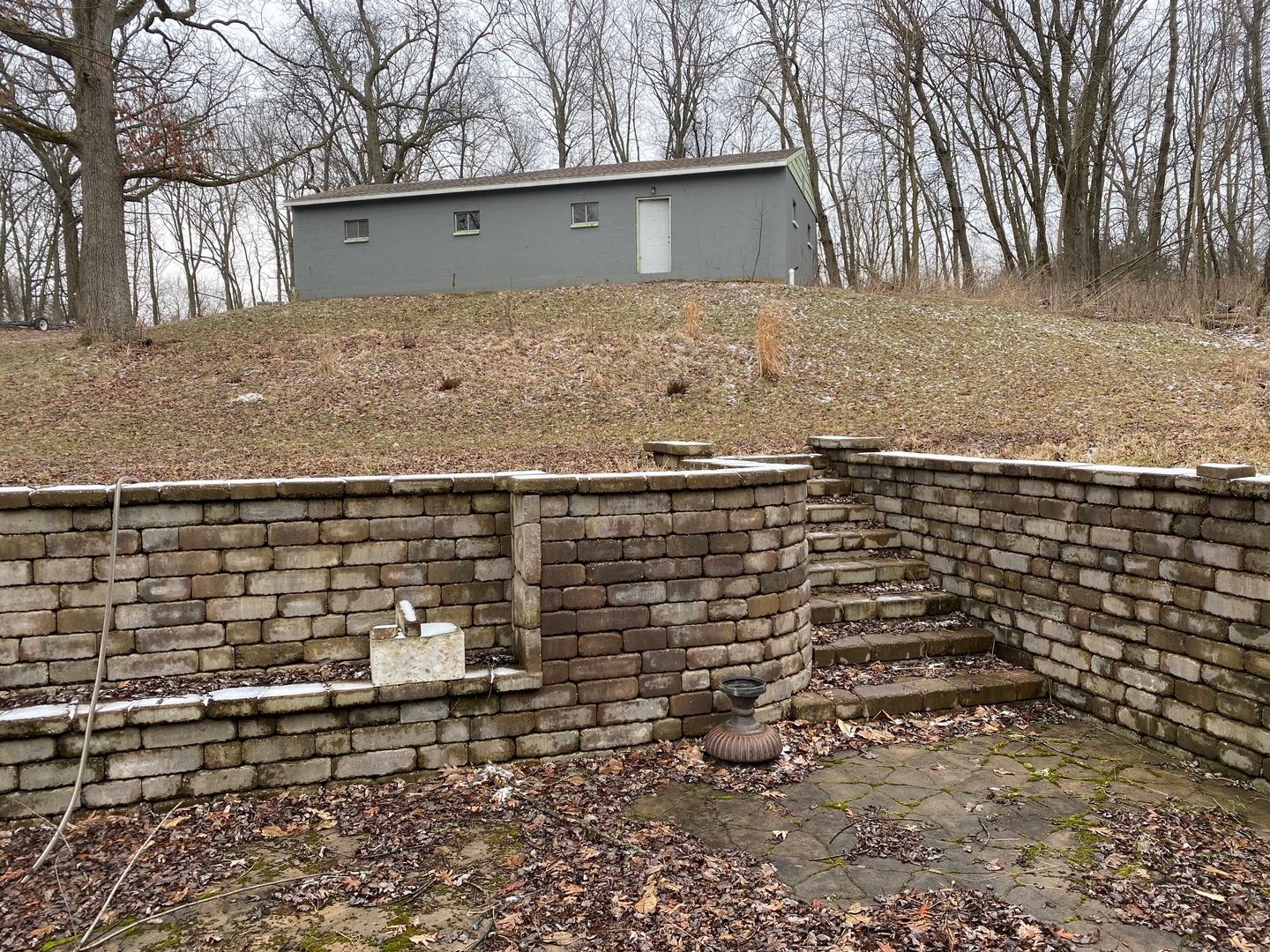 639 Palmyra Road Dixon, IL 61021 - Photo 23 of 36